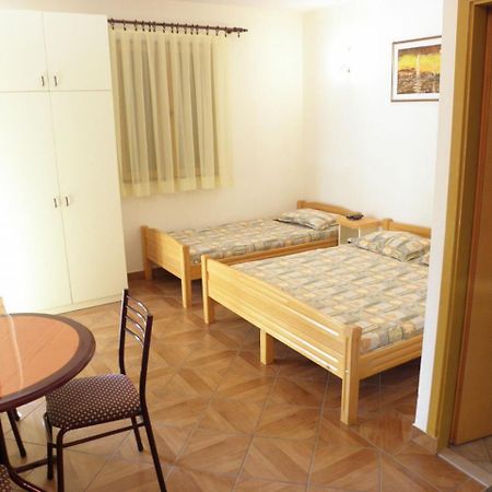 Apartments Brane - 180M To The Sea Vrsi Ngoại thất bức ảnh