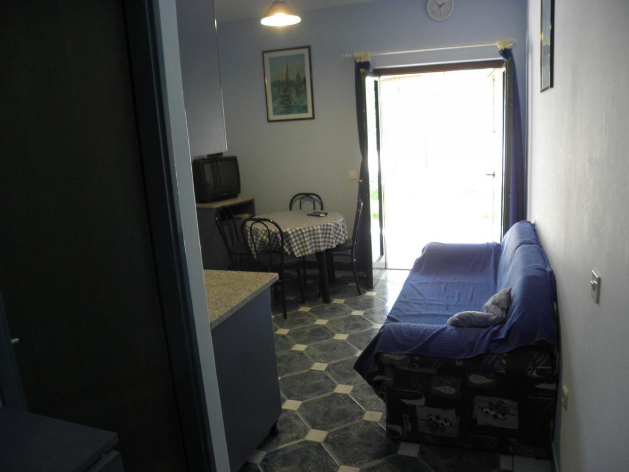 Apartments Brane - 180M To The Sea Vrsi Ngoại thất bức ảnh